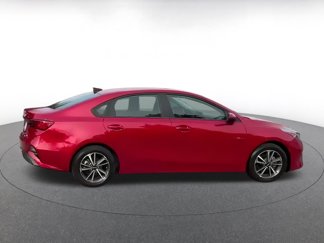 Used 2024 Kia Forte LXS video 2