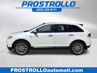 Used 2013 Lincoln MKX AWD image 1