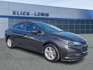 Used 2017 Chevrolet Cruze LT w/ Convenience Package image 1