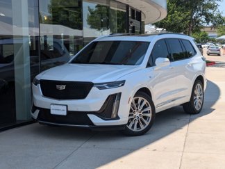 Used 2021 Cadillac XT6 Sport image 1