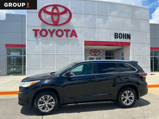 Used 2014 Toyota Highlander XLE image 1