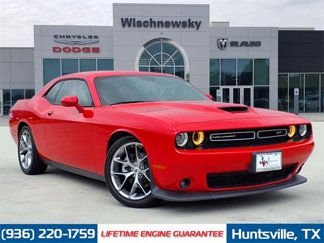 Certified 2022 Dodge Challenger GT image 1