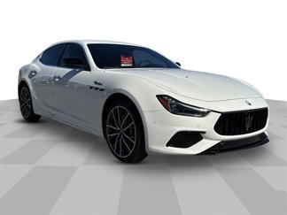 Used 2024 Maserati Ghibli Modena Q4 image 1