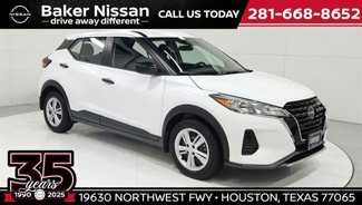 Used 2024 Nissan Kicks S image 1