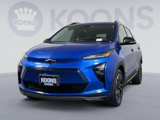 Used 2022 Chevrolet Bolt EUV Premier w/ Sun & Sound Package image 1