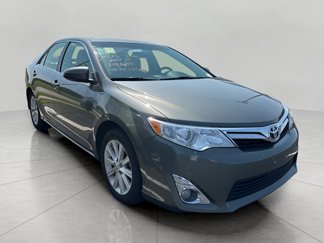 Used 2014 Toyota Camry image 1