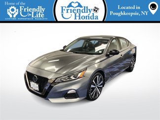 Used 2022 Nissan Altima 2.5 SR image 1