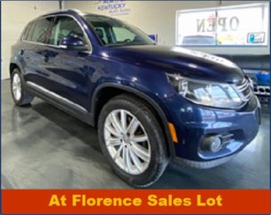 Used 2013 Volkswagen Tiguan SE image 1