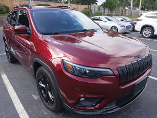 Used 2020 Jeep Cherokee Latitude Plus image 1