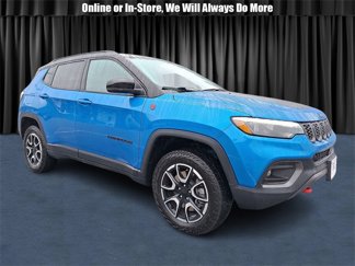 Certified 2024 Jeep Compass Trailhawk w/ Trailhawk Elite Group image 1