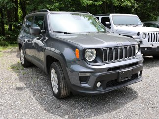Used 2022 Jeep Renegade Latitude w/ Convenience Group image 1
