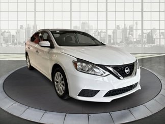 Used 2019 Nissan Sentra SV image 1