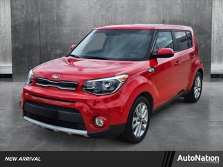 Used 2019 Kia Soul + image 1