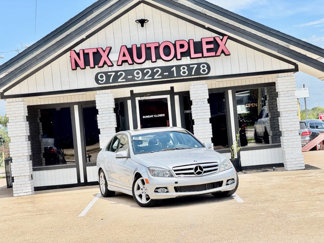 Used 2011 Mercedes-Benz C 300 4MATIC Sedan image 1
