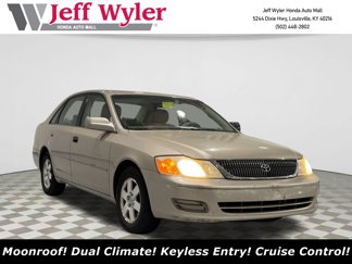 Used 2002 Toyota Avalon XL image 1