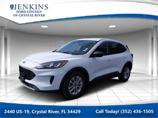 Used 2022 Ford Escape SE image 1