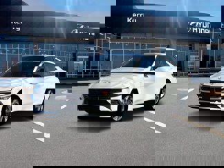 New 2025 Hyundai Elantra Sport image 1
