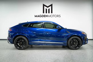 Used 2019 Lamborghini Urus image 1
