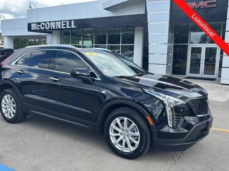 Used 2023 Cadillac XT4 Luxury w/ Cold Weather Package image 1