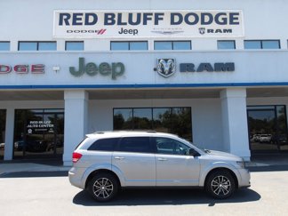 Used 2017 Dodge Journey SE w/ Flexible Seating Group image 1