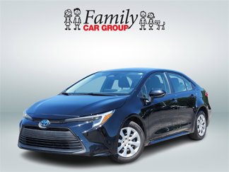 Used 2023 Toyota Corolla LE image 1