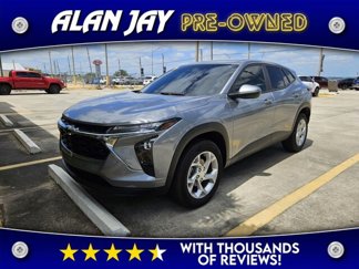Used 2024 Chevrolet Trax LS w/ LS Convenience Package image 1