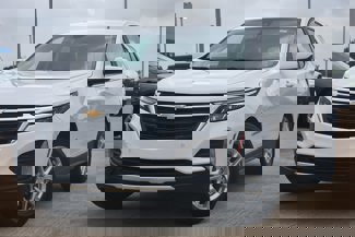 Used 2023 Chevrolet Equinox LT w/ Driver Convenience Package image 1