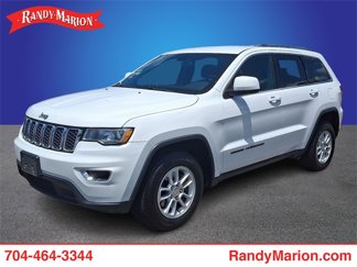 Used 2018 Jeep Grand Cherokee Laredo image 1