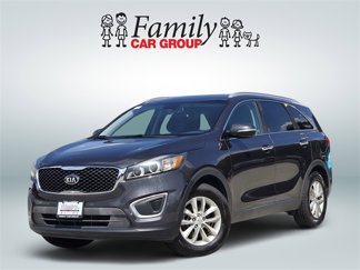 Used 2016 Kia Sorento LX w/ LX Convenience Package image 1
