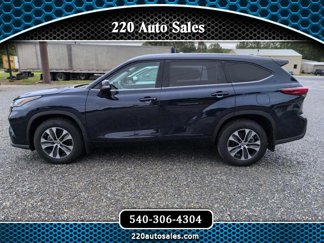 Used 2021 Toyota Highlander XLE image 1