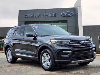 Certified 2021 Ford Explorer XLT w/ Equipment Group 202A image 1