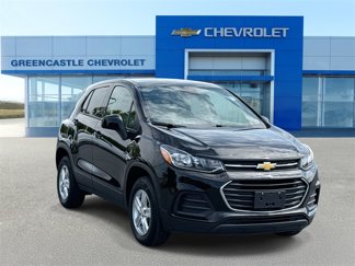 Used 2022 Chevrolet Trax LS w/ Tint and Cruise Package image 1