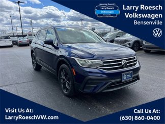 Certified 2022 Volkswagen Tiguan SE image 1