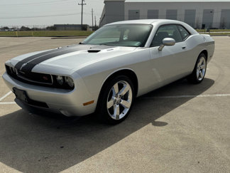 Used 2009 Dodge Challenger R/T image 1