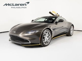 Used 2021 Aston Martin V8 Vantage Coupe image 1