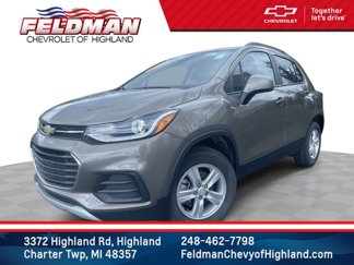 Used 2022 Chevrolet Trax LT w/ LT Convenience Package image 1