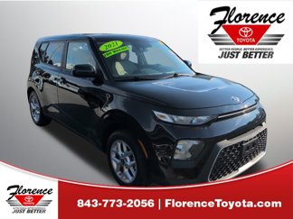Used 2021 Kia Soul S image 1
