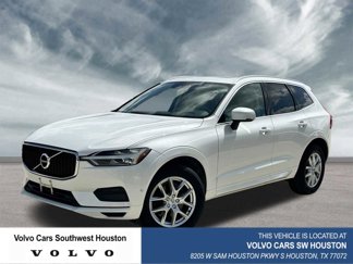 Used 2018 Volvo XC60 T5 Momentum w/ Vision Package image 1