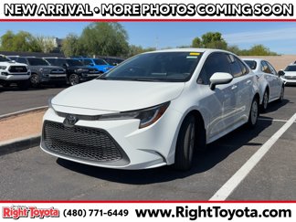Certified 2022 Toyota Corolla LE image 1