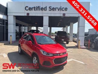 Used 2018 Chevrolet Trax LT w/ LT Convenience Package image 1