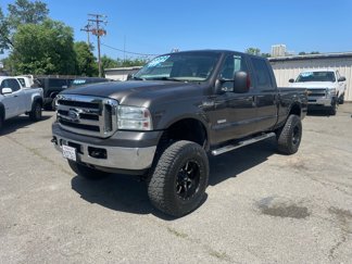 Used 2006 Ford F250 Lariat image 1