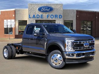 New 2025 Ford F450 4x4 SuperCab Super Duty image 1