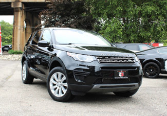 Used 2017 Land Rover Discovery Sport SE image 1