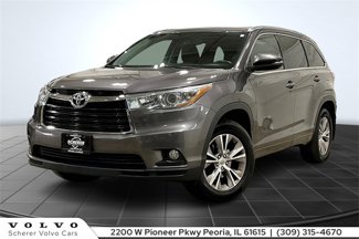 Used 2015 Toyota Highlander XLE image 1
