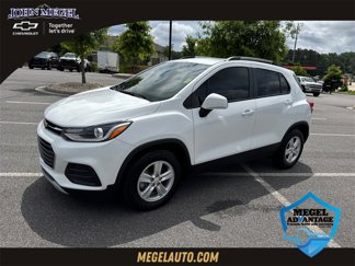 Used 2022 Chevrolet Trax LT w/ LT Convenience Package image 1
