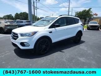 Used 2019 Ford Escape SE image 1