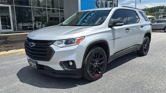 Used 2021 Chevrolet Traverse Premier w/ Redline Edition image 1