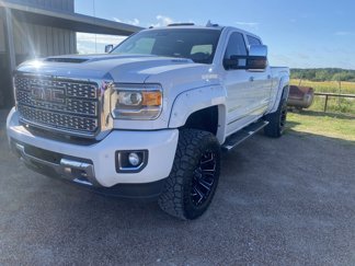 Used 2019 GMC Sierra 3500 Denali w/ Duramax Plus Package image 1