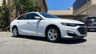 Used 2020 Chevrolet Malibu LS w/ Driver Confidence Package II image 1