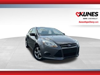 Used 2014 Ford Focus SE image 1